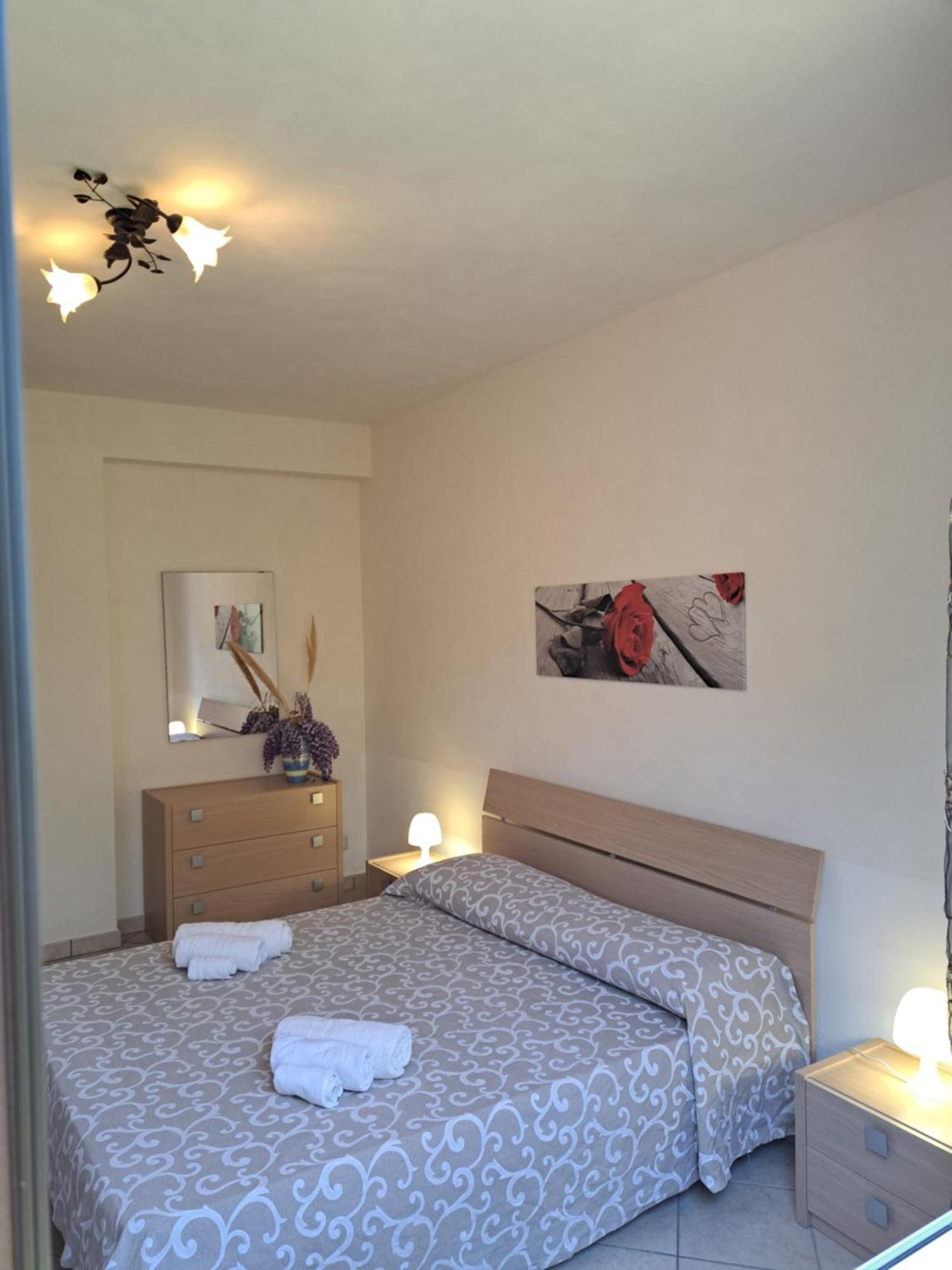 Villa M&R Cefalù Buitenkant foto